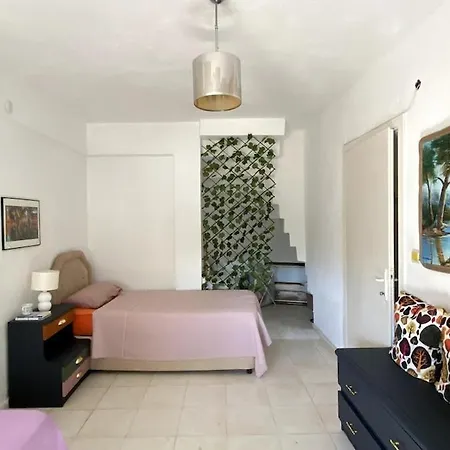 Myndos Sunset Villa, Pool & Garden, Walk To