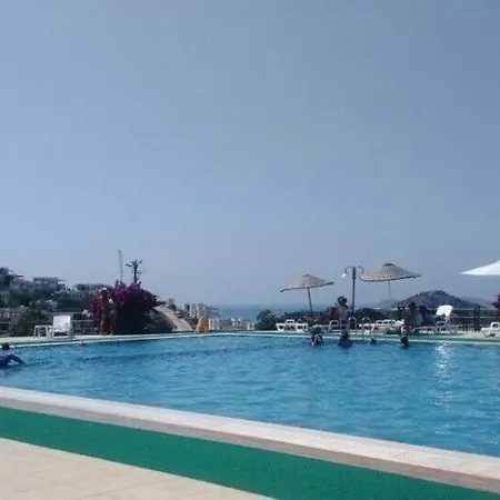 Villa Myndos Sunset Villa, Pool & Garden, Walk To Bodrum